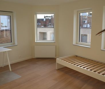 Onze-Lieve-Vrouwestraat 28, kamer - Foto 1