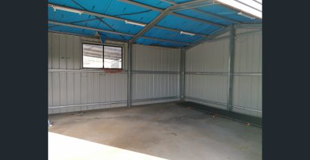 North Location - Three Bedrooms - Photo 4