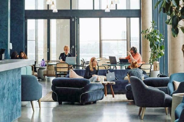 Studio to rent - Photo 1