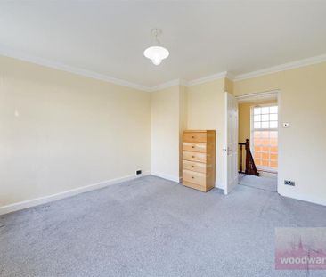 4 bedroom detached house to rent - Photo 6