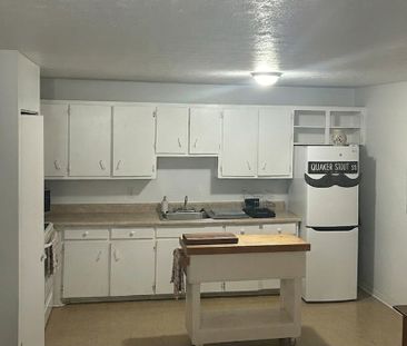 BEAU 5 ½|CHAUFFAGE-EAU CHAUDE - Photo 2