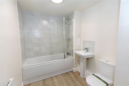 2 bedroom apartment to rent Betony Meadow, Houghton Regis, Dunstable, Bedfordshire, LU5 - Photo 2