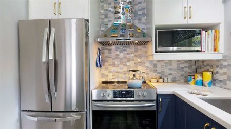 For Lease - 18 Prosser Avenue, Scugog, Ontario - Photo 4