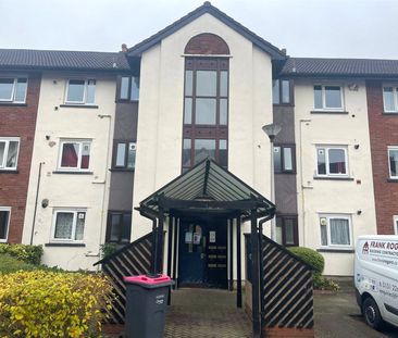 Squires Court, Canterbury Gardens, Salford, Manchester, M5 5AD - Photo 5