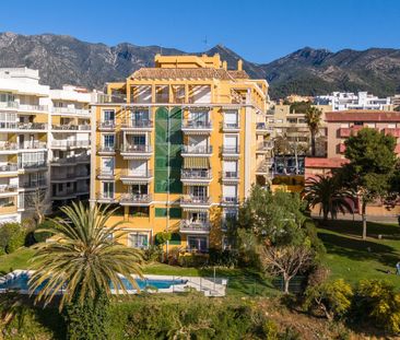 Middle Floor Apartment in Marbella - Photo 3