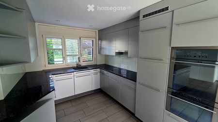 Geräumiges 6.5-Zimmer-Reiheneckhaus in ruhiger Lage in Berikon - Foto 4
