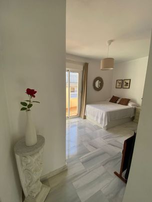 Alquiler de ático en Calle del Colegial, 21 - Photo 1