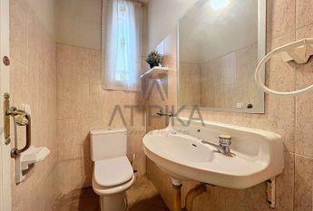 Casa señorial junto a la Clínica Teknon, Barcelona