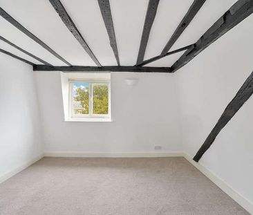 High Street, Godstone, RH9 - Photo 1