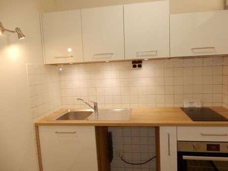 Appartement 1 pièce - 28 m² - Photo 2