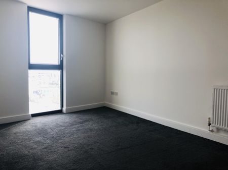 Century Tower, Chelmsford, Shire Gate - Photo 3