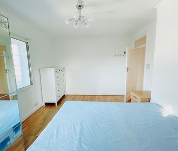 3 bedroom flat to rent - Photo 6