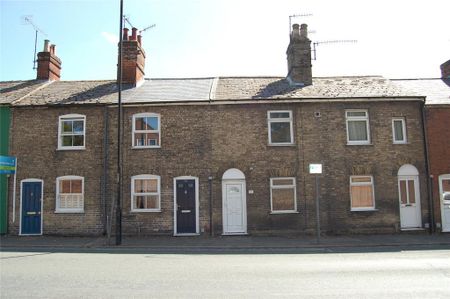 2 bedroom terraced house to rent - Photo 4
