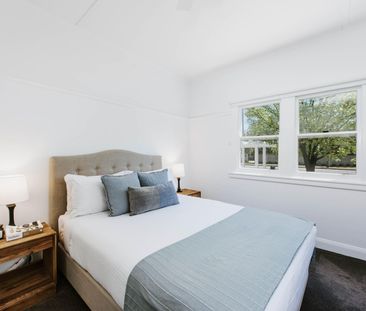 FULLY FURNISHED LIFESTYLE RETREAT READY TO MOVE IN - Photo 5