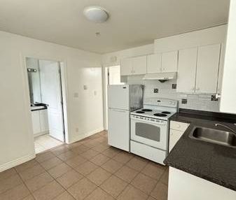 Vancouver East Grnd Flr 1 Bedroom Suite Priv Entrance - Photo 1