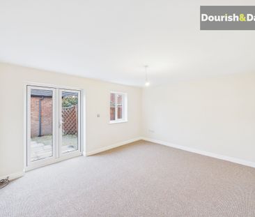 2 bed terraced house to rent in Frogmore Road, Market Drayton, TF9 - Photo 2