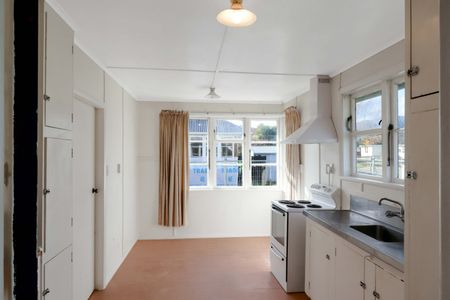 FISK STREET - Photo 2