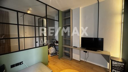 ΕΠΙΠΛΩΜΕΝΗ ΓΚΑΡΣΟΝΙΕΡΑ ΣΤΟ ΚΕΝΤΡΟ ΤΟΥ ΒΟΛΟΥ - Photo 2