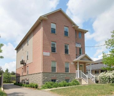 327 Spruce Street - Photo 1