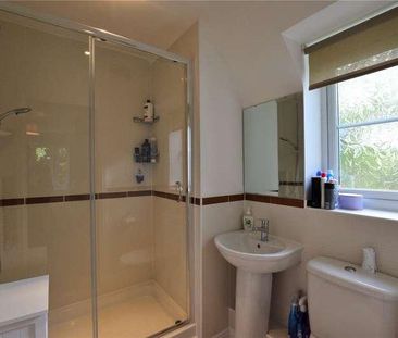 St Catherines Wood, Camberley, Surrey, GU15 - Photo 5