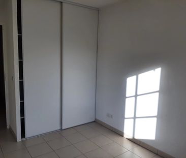 Location Appartement 3 pièces 56m² PERIGNY 17180 - Photo 1