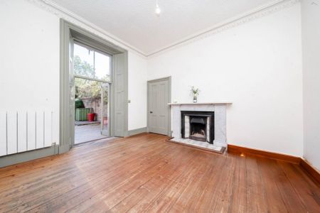 5 bedroom semi-detached house to rent - Photo 4