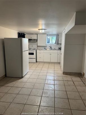 For Lease - 1176 HALL Avenue, Windsor, Ontario - Photo 1