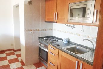 Apartamento T3 na Costa da Caparica semi-mobilado