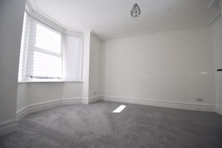 Beaconsfield Road, Basingstoke - Photo 5