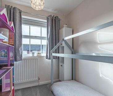 3 bedroom semi-detached house to rent - Photo 6