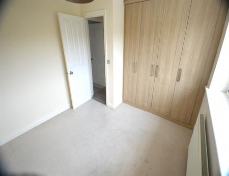 Eden Park Road, Cheadle - Photo 3