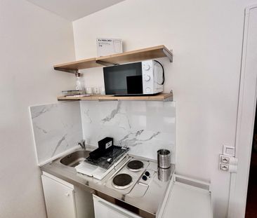 Paris XVème, Charles Michels, Studio meublé avec balcon - Photo 6