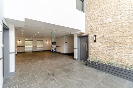 For Lease - 570 Lolita Gardens Unit# 114, Mississauga, Ontario - Photo 2