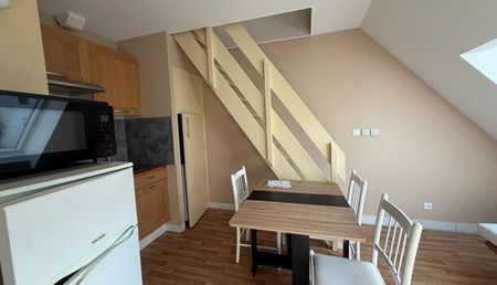 Appartement 2 pièces 23m2 REIMS 595 euros - Photo 2