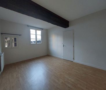 LOCATION APPARTEMENT T2, POITIERS, CENTRE-VILLE - Photo 2