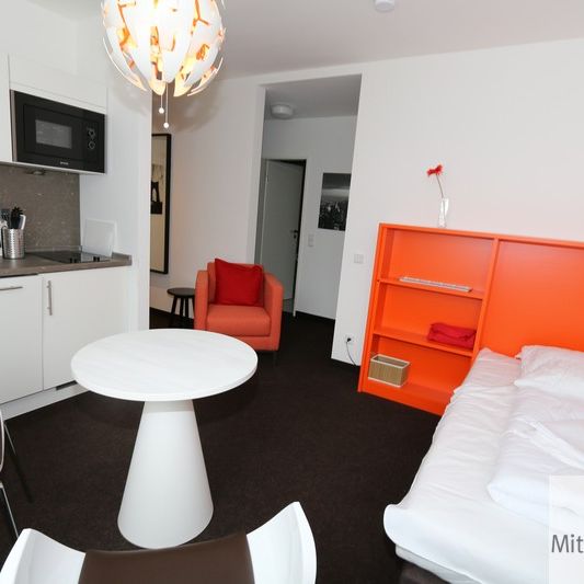 Apartment mit gehobener Komplettausstattung am Nürnberger Hafen - Photo 1