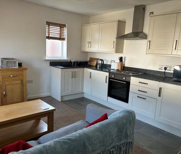 1 bedroom ground floor flat to rent - Photo 3