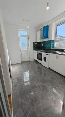 3 bedroom house to rent - Photo 5