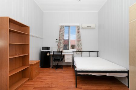 2/27A Normanby Terrace, Kelvin Grove, QLD, 4059 - Photo 2