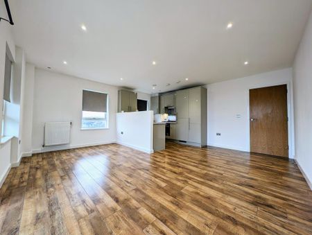 2 bedroom flat to rent - Photo 2