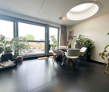 Ruim 3-slaapkamer duplex appartement met groot terras! - Photo 6