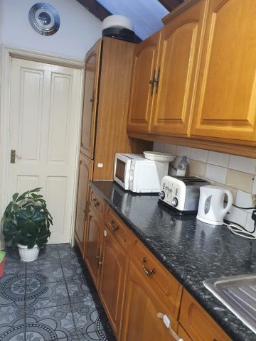 Room in a Shared House, Colville Road, E11 - Photo 5