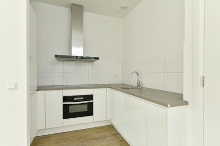 Appartement te huur: Johannes Verhulststraat 109-3 1071 MZ Amsterdam - Photo 3