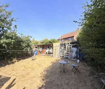 1 bedroom in a house share to rent - Photo 6