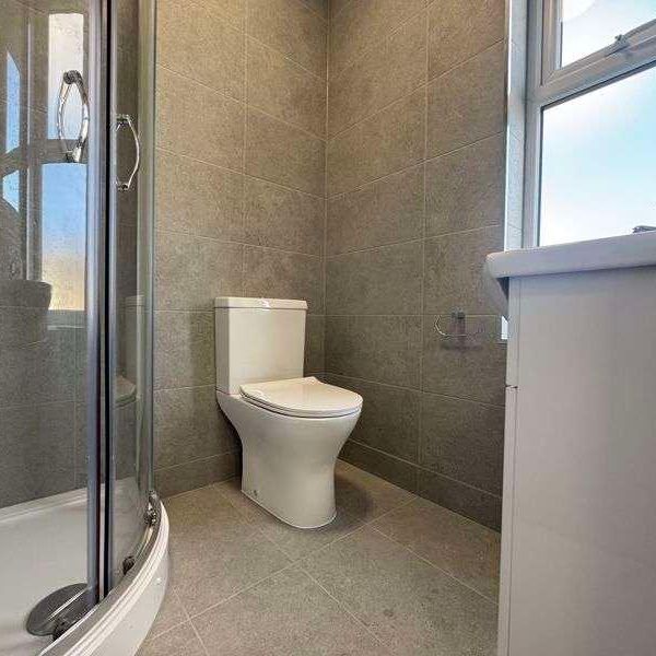 Otterfield Road, West Drayton, UB7 - Photo 1