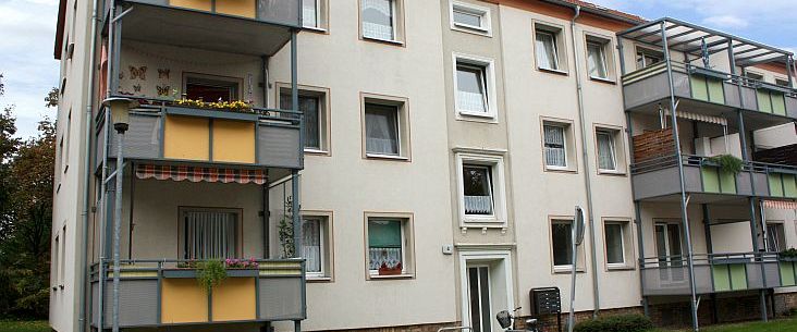 + 2 Zimmer - Großer Balkon + - Foto 1