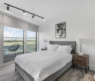 8 Portal Way Acton W3 - Photo 2