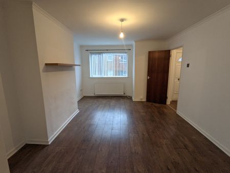 2B Canmore Street, Belfast, BT13 2NS - Photo 3