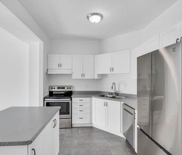 For Lease - 9 Isabella Drive, Orillia, Ontario - Photo 2