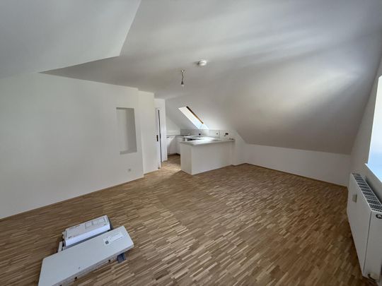 Deutschfeistritz, tolle 2-Zimmer-DG-Wohnung in ruhiger zentraler Lage zu beziehen - Foto 1